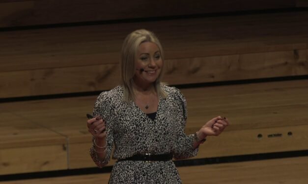 Burn Out to Brilliance. Recovery from Chronic Fatigue | Linda Jones | TEDxBirminghamCityUniversity