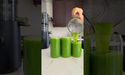 My liver detox juice! Immune boosting & delicious #juicing #juicerecipe #antiinflammatory