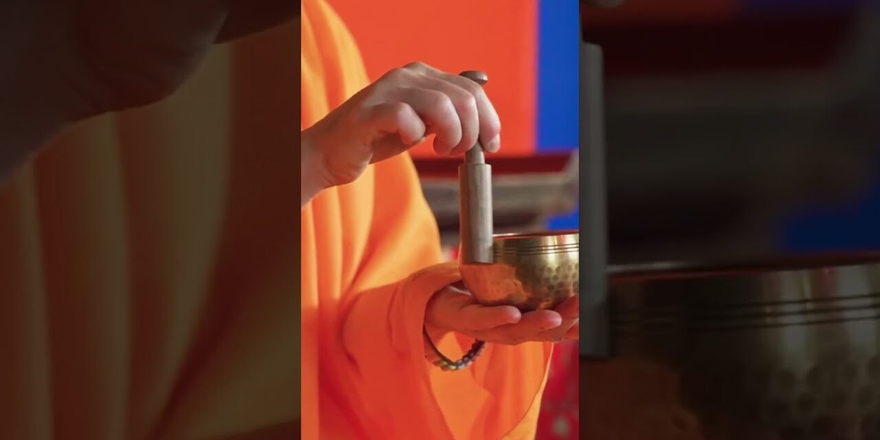 Remove All Negative Energy, Singing Bowls Music, Tibetan Healing Sounds, Cleanses The Aura #shorts