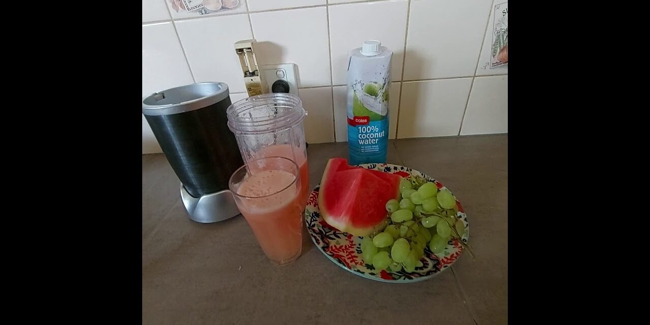 Enjoy this awesome delicious smoothie for weight loss and vitality