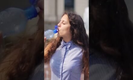 Discover the Surprising Benefits of Drinking More Water! #drinkingwater #health #vitality #wellness