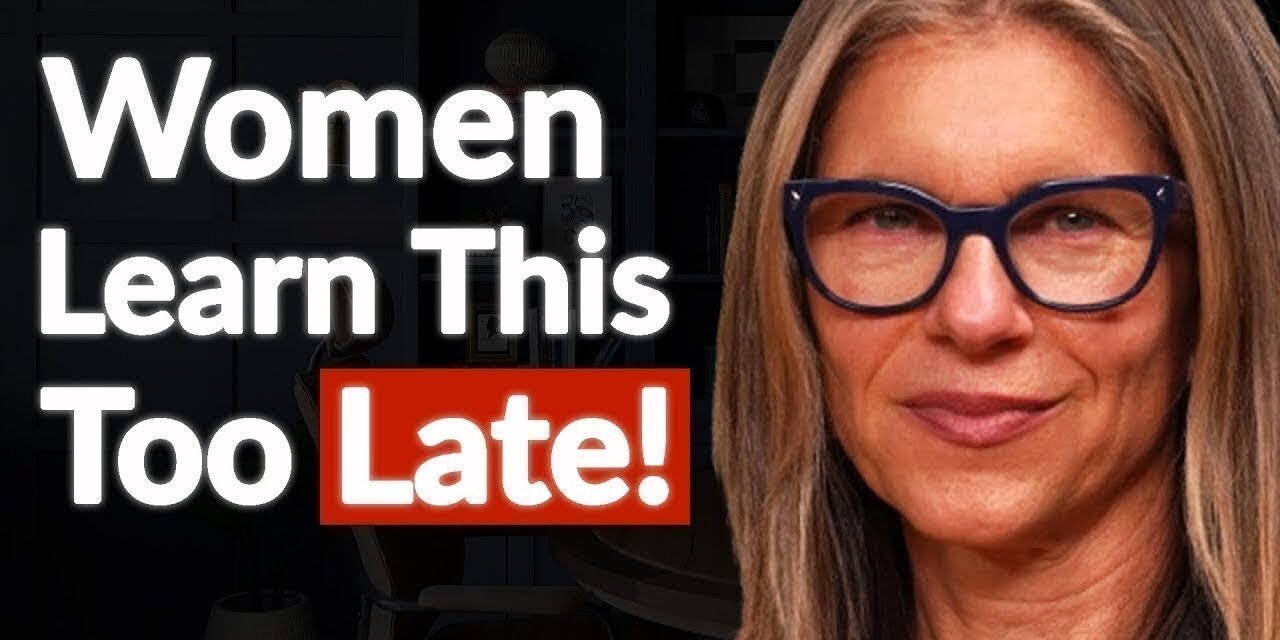 Female Hormone Expert: How To Lose Fat, Reduce Stress & Stay Young After 40+ | Dr. Sara Gottfried