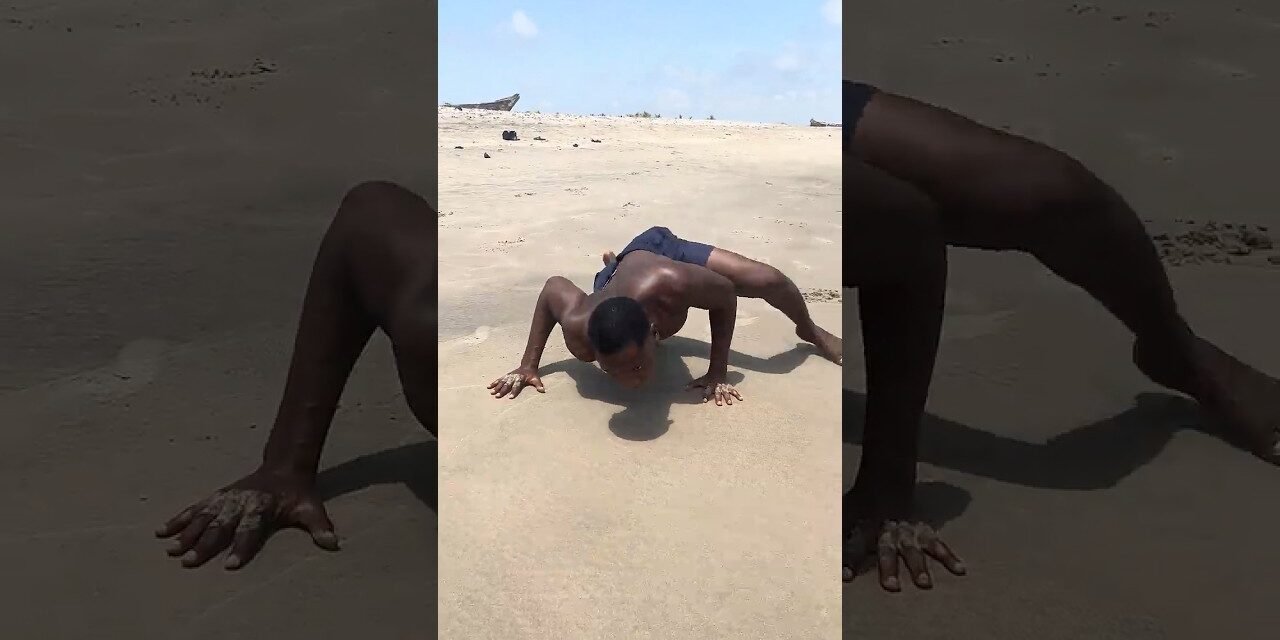 Animal movement to build strength #HealthyMovement #exercise #fitness #movement #viralvideo