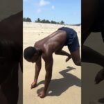 Animal movement to improve the body #fitness #movement #exercise #HealthyMovement #gorilla #seashore