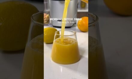 Kickstart your mornings with this Detox Drink for Weight Loss #weightloss #determination