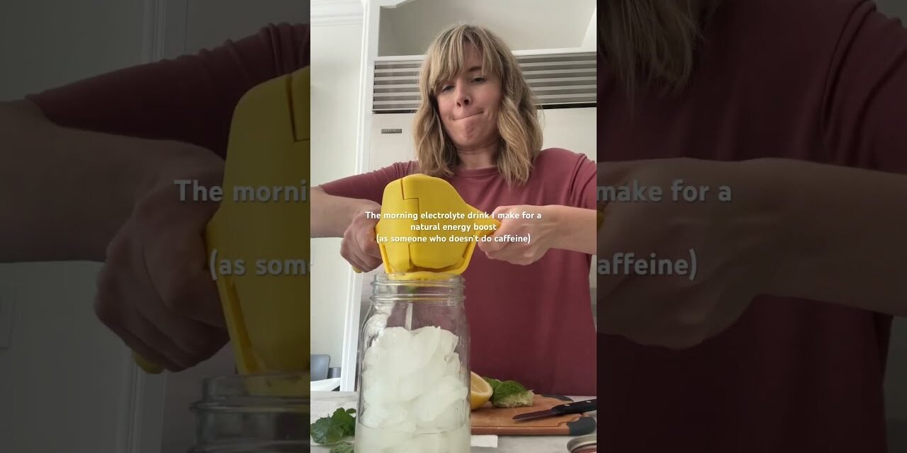 Natural Energy Booster – Lemon Mint Electrolyte Refresher