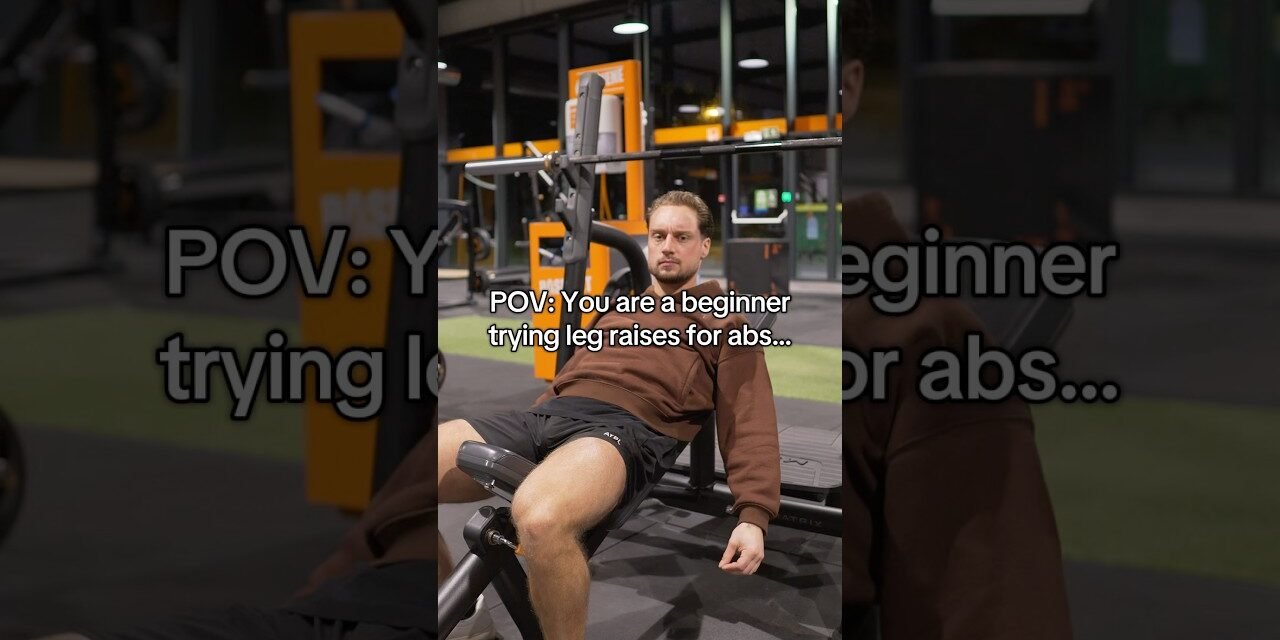How to actually target abs on lying leg raises #gym #bodybuilding #fyp